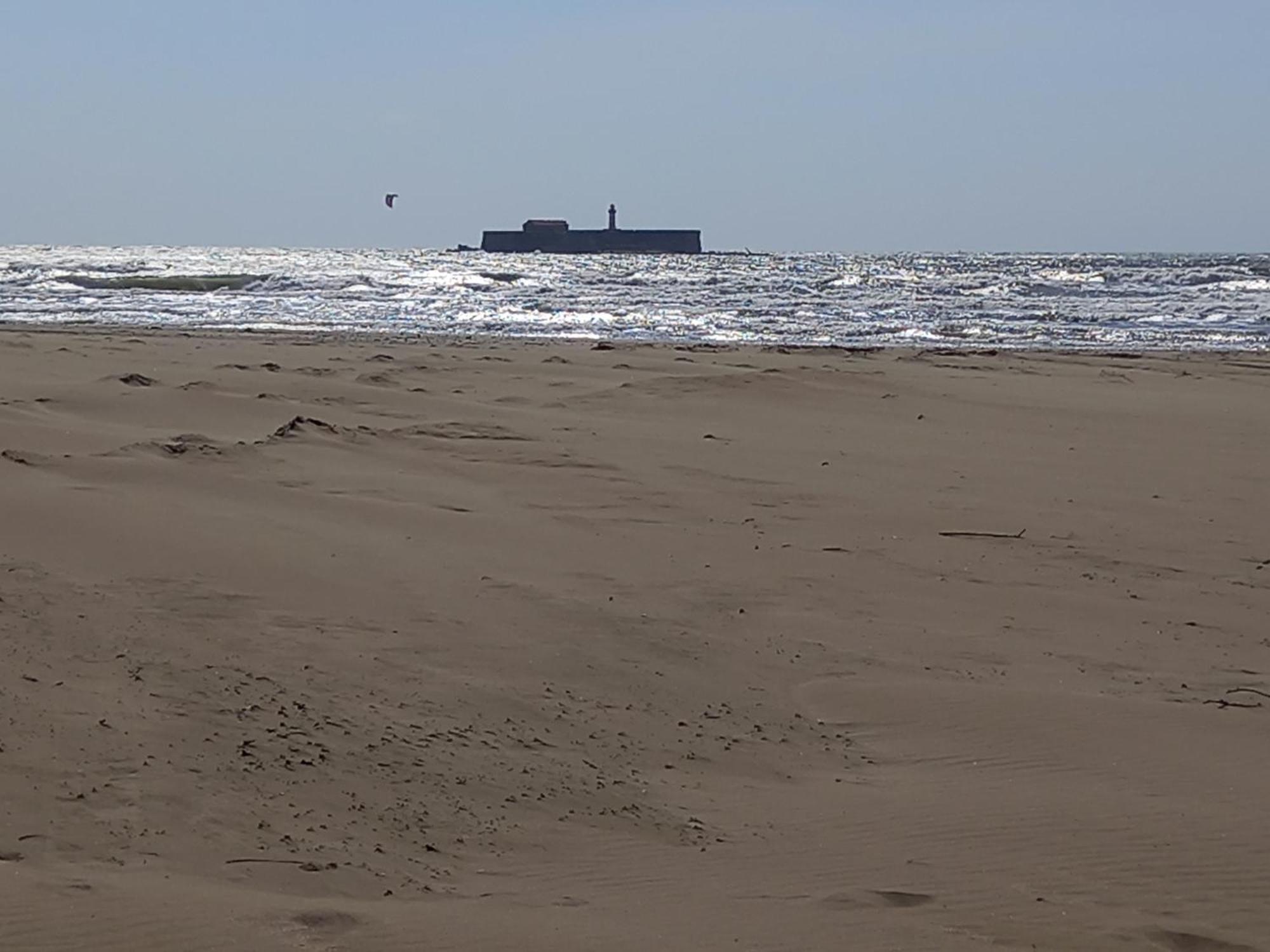 Appart 4 pers, 500m plage et Aqualand, île des loisirs Agde Extérieur photo